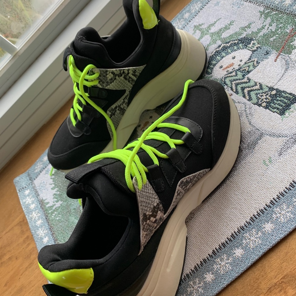 Justfab casual sneakers
